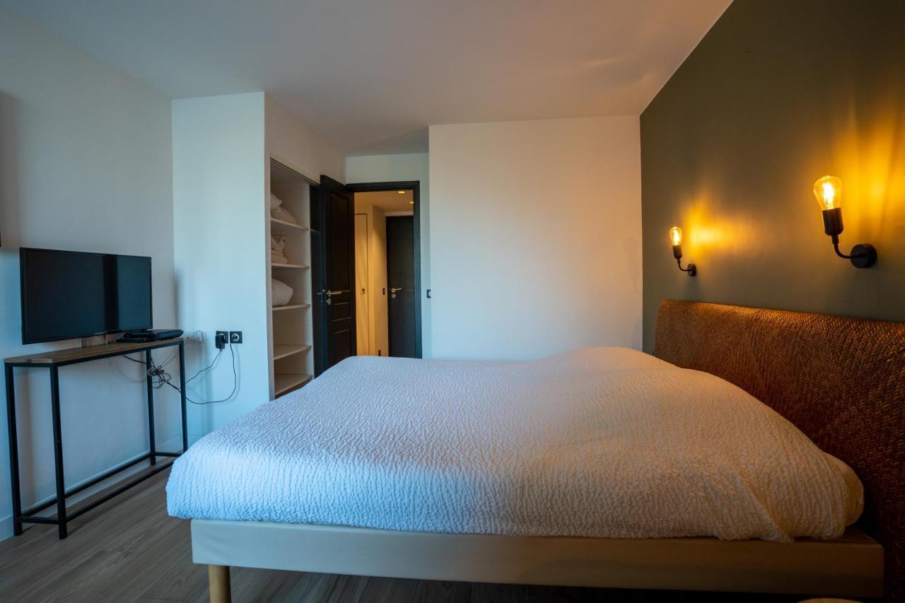Ac Tourisme - Avec Piscine Et Tennis Apartment *