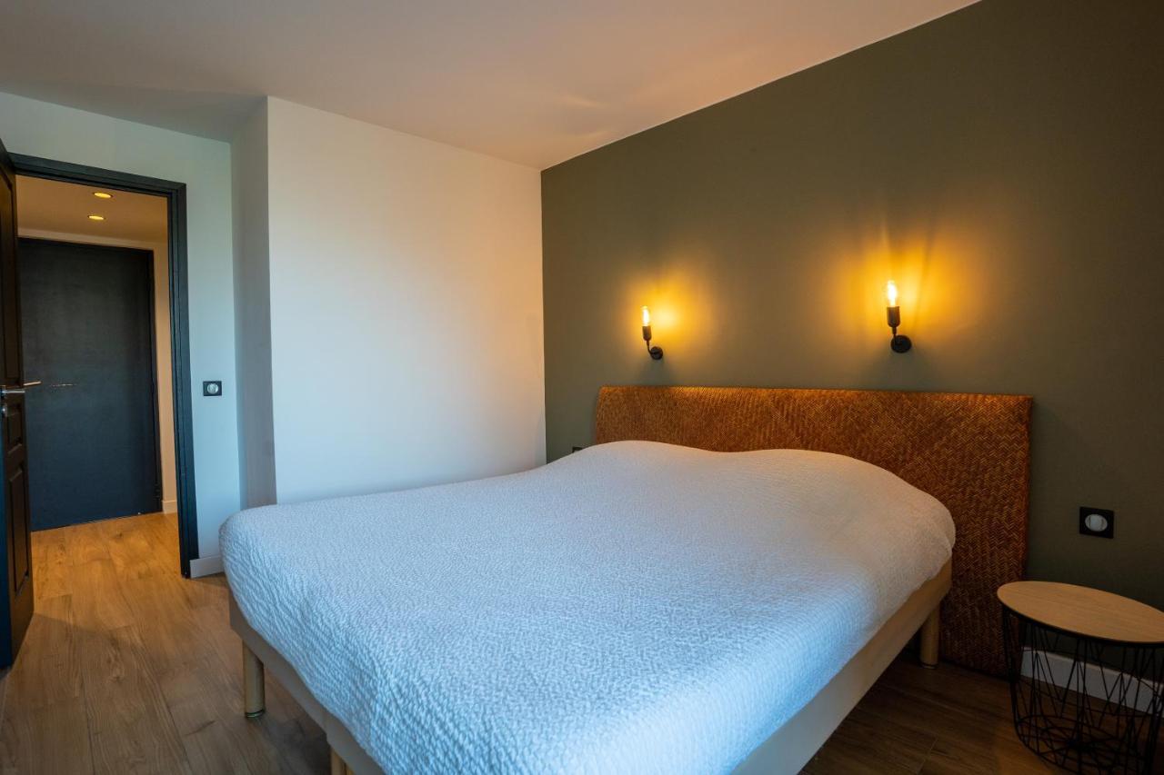 Ac Tourisme - Avec Piscine Et Tennis Apartment